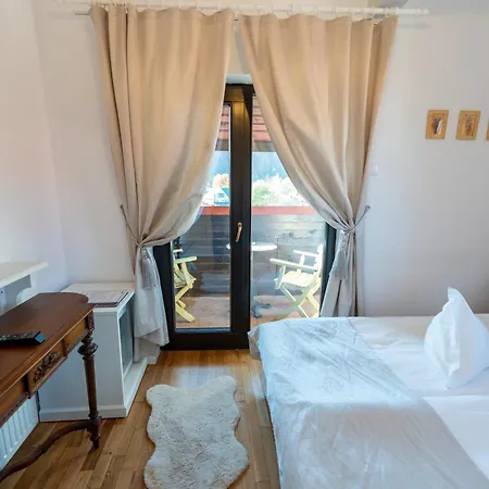 Casa Din Bran - Cuisine Pensiune 3*