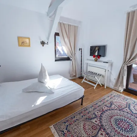 Casa Din Bran - Cuisine Bran (Brasov)