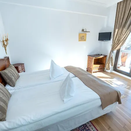 Casa Din Bran - Cuisine Pensiune 3*