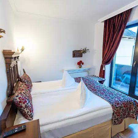 Casa Din Bran - Cuisine Pensiune 3*